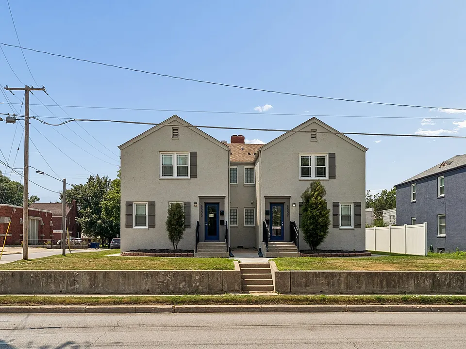 5505 NW Radial Hwy #1