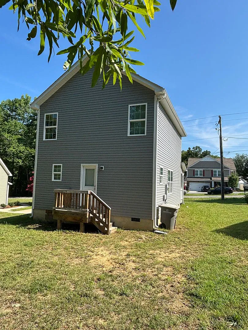 1402 Martin Luther King Jr. Ave. Unit B, Kannapolis NC 28083 — Photo 2