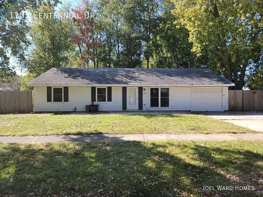 1105 Centennial Dr photo 1