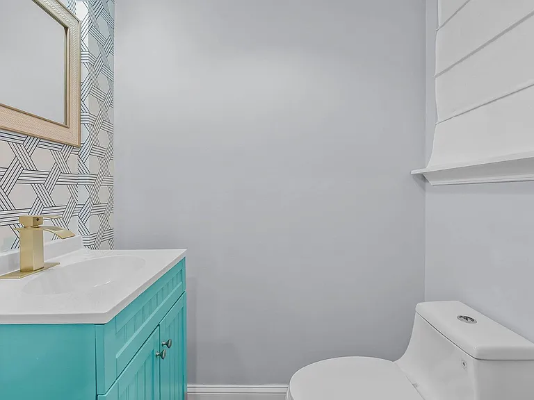 1521 S 19th St — Photo 14