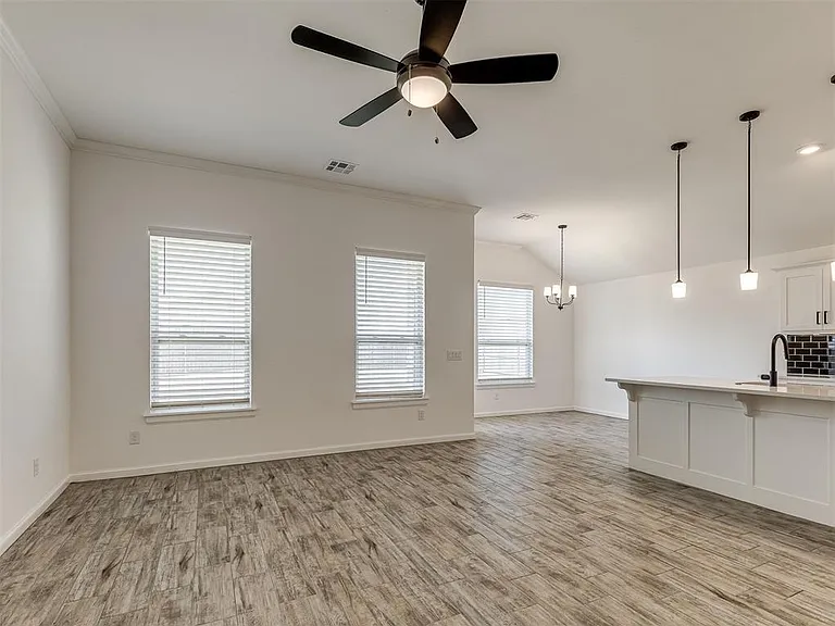 18025 Sunny Stone Ct — Photo 22