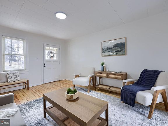 5th image of 1297 Graystone Rd