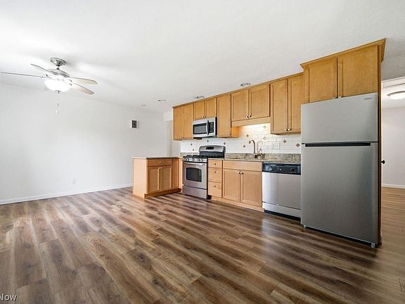 5th image of 11842 Joy Acres Ln