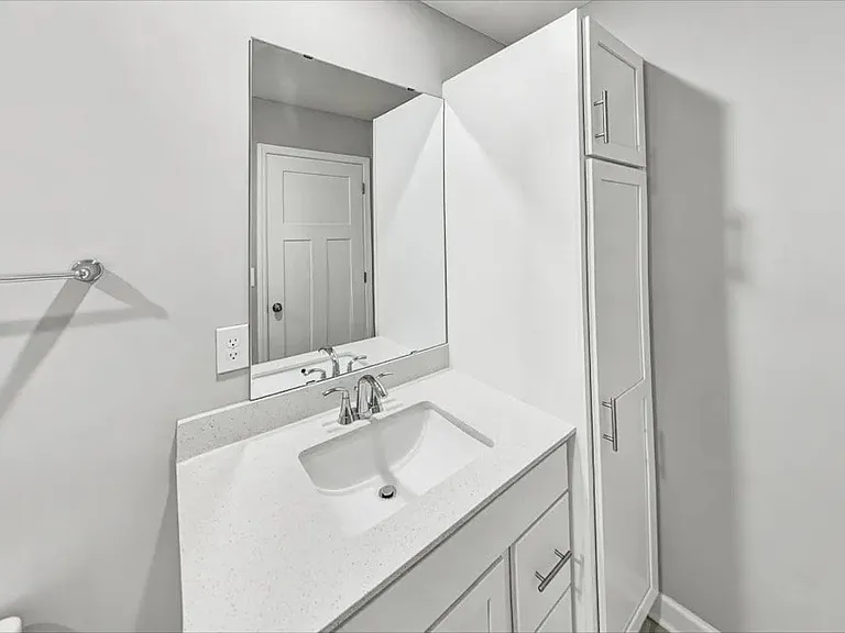 10948 Yalta St #C — Photo 7