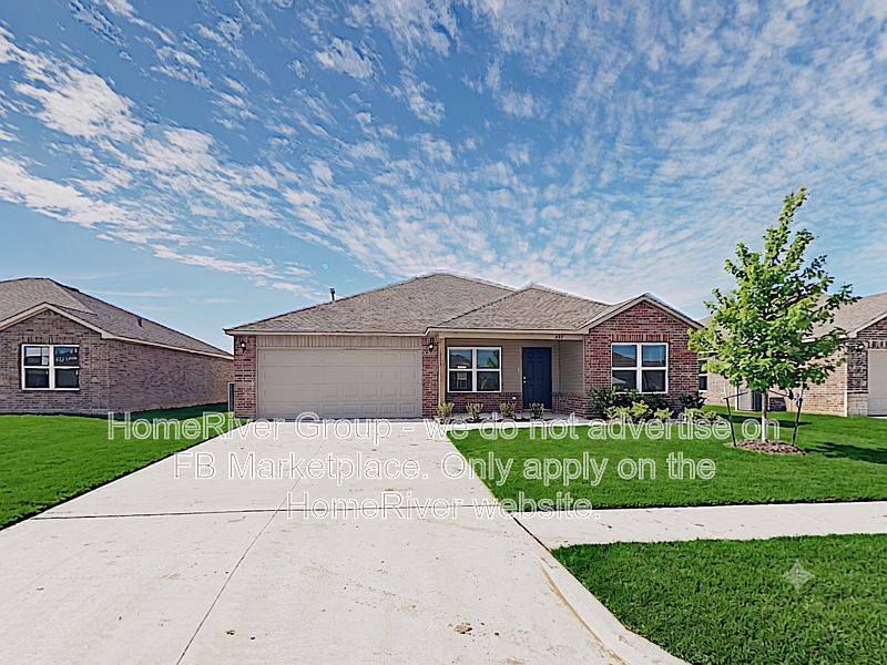 1st image of 221 Karlee Ln
