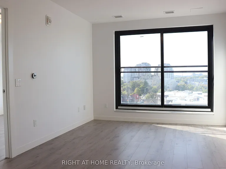 181 King St S #803 — Photo 8