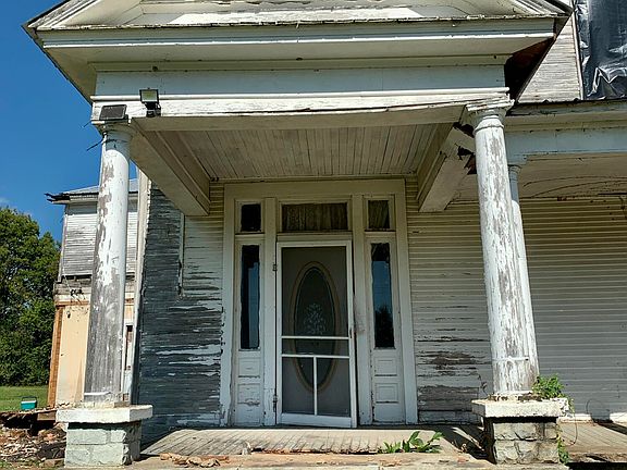 4th image of 526 Cabin Creek Ave