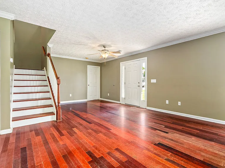 4264 Live Oak Dr — Photo 18