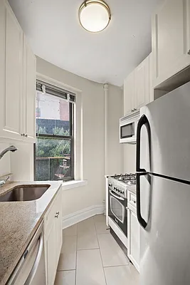 Rented by Compass | media 4