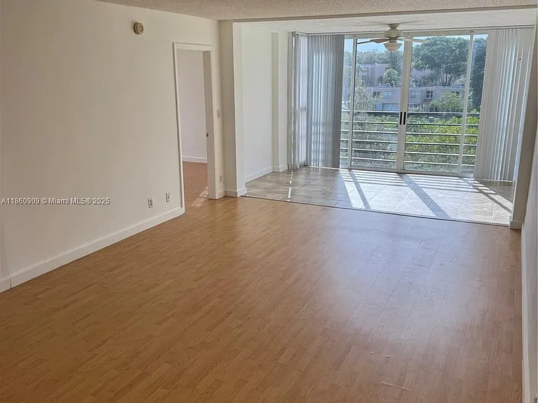 1811 Sabal Palm Dr #403 — Photo 4
