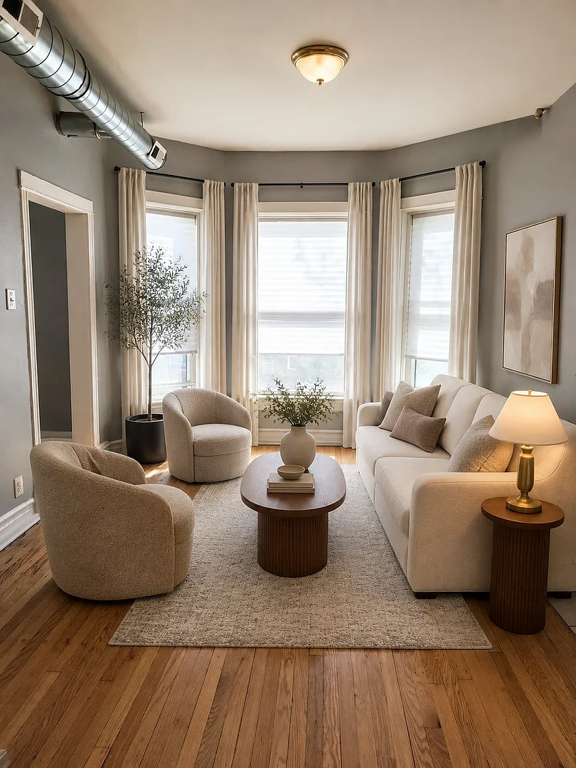 3 bed, $1,600 — Photo 3