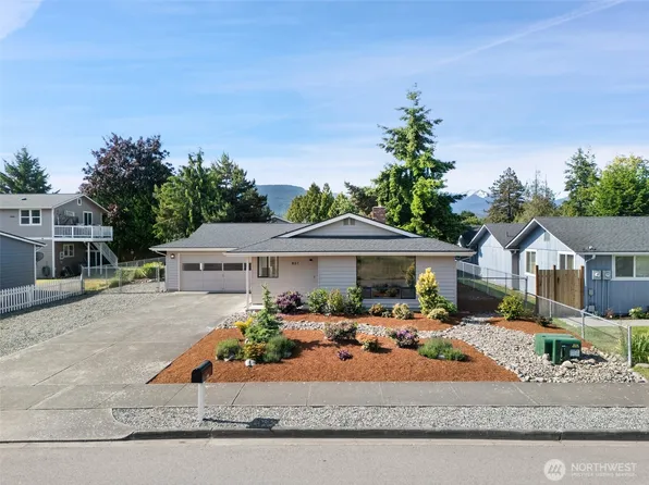 807 W Fir Street, Sequim, WA 98382