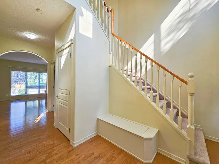 5068 Thibault Way NW — Photo 8