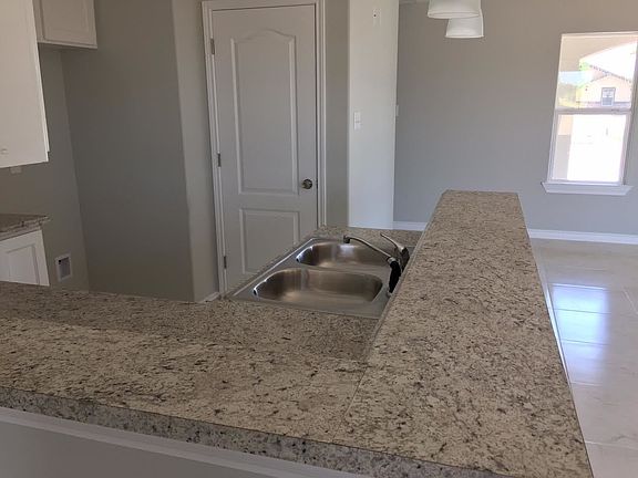 5th image of 3808 Katiana Dr