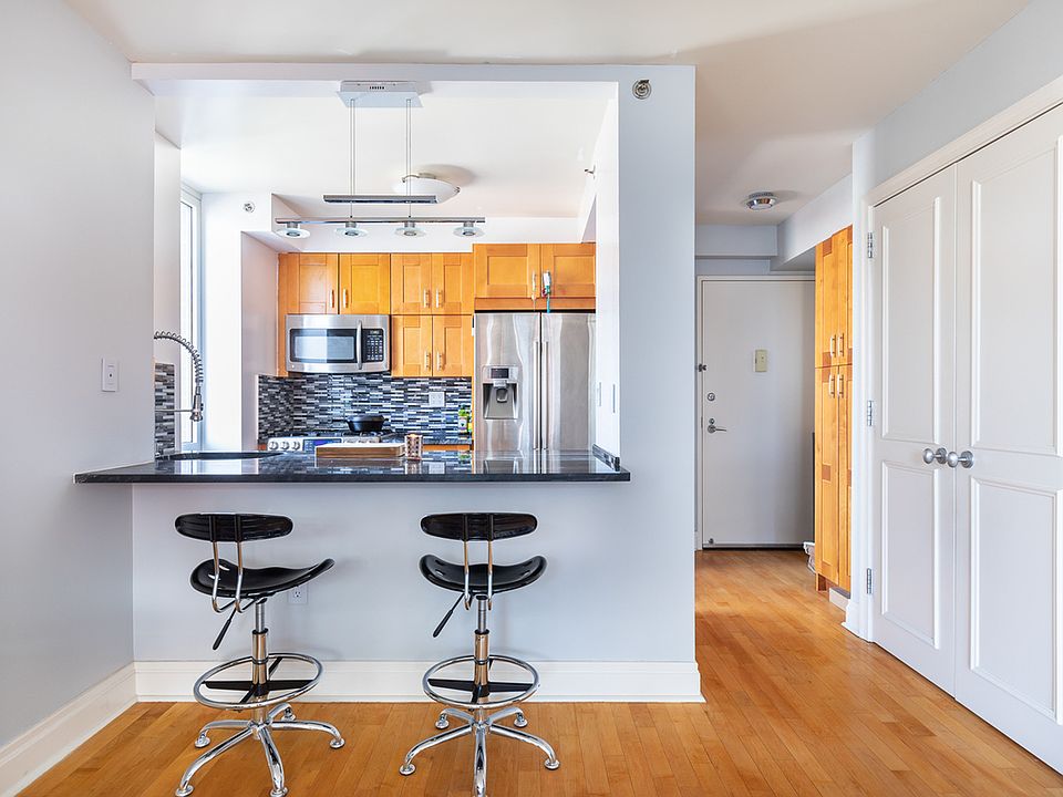 1st image of 1760 2nd Ave APT 9A