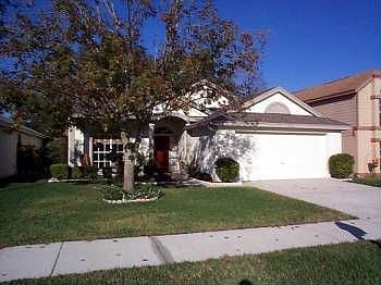 2nd image of 1043 Whittier Cir
