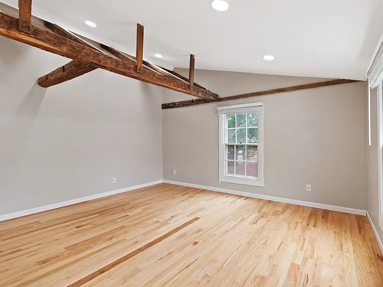 601 Chapel St #B — Photo 14