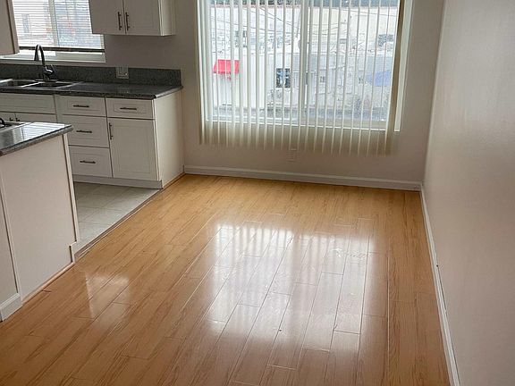 4th image of 1115 Highland Oaks Dr APT 12