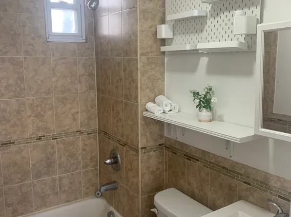 64 Franklin St APT 1, Jersey City, NJ 07307