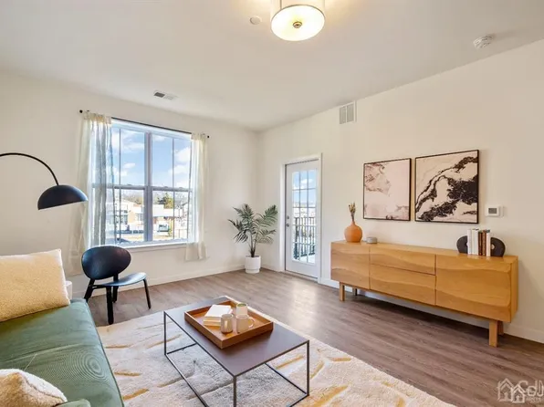 1 Nolan Way, East Brunswick, NJ