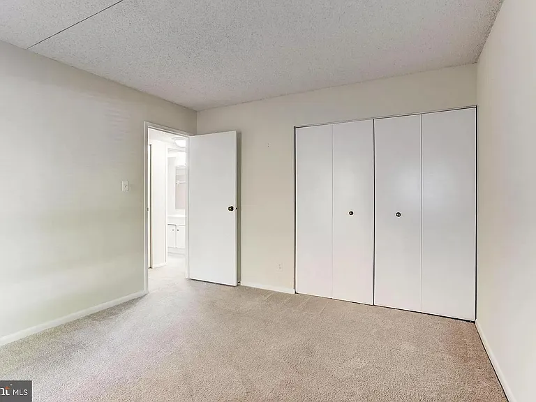 11841 Shire Ct #11 — Photo 24