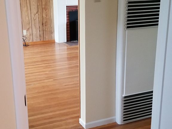 4th image of 14638 Berry Way