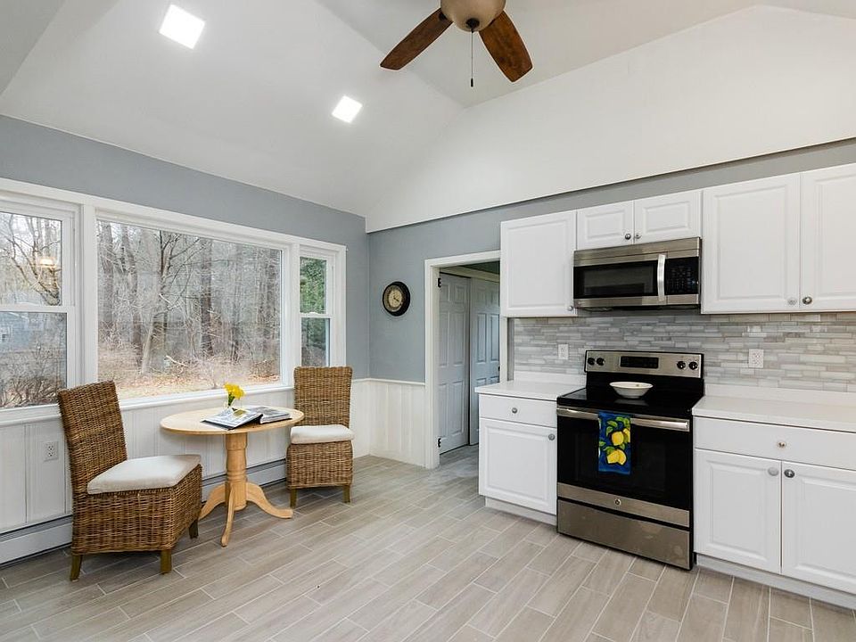 93 Prospect St, West Bridgewater, MA 02379 Zillow