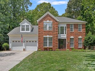 15319 Great Glen Ln, Huntersville, NC 28078