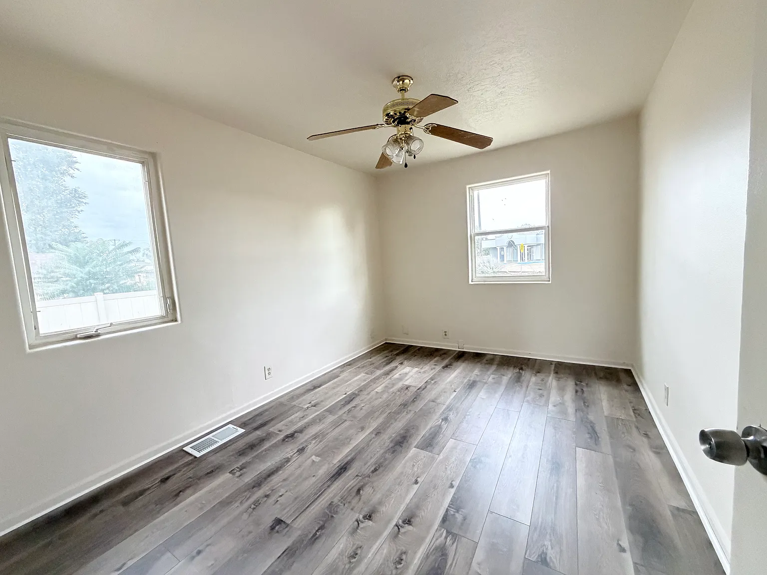 2 bed, $1,350 — Photo 3