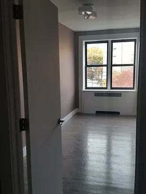 Rented by Lang Realty LLC | media 54