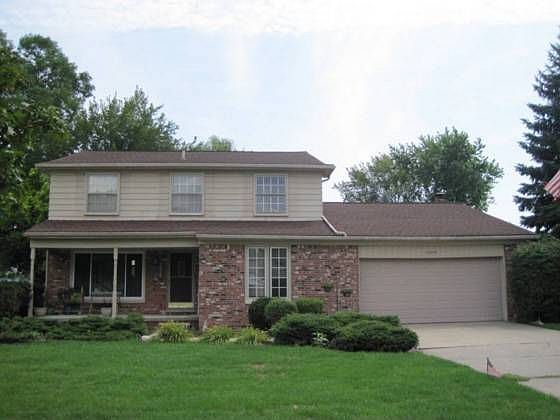 1st image of 21679 Canterbury Ave