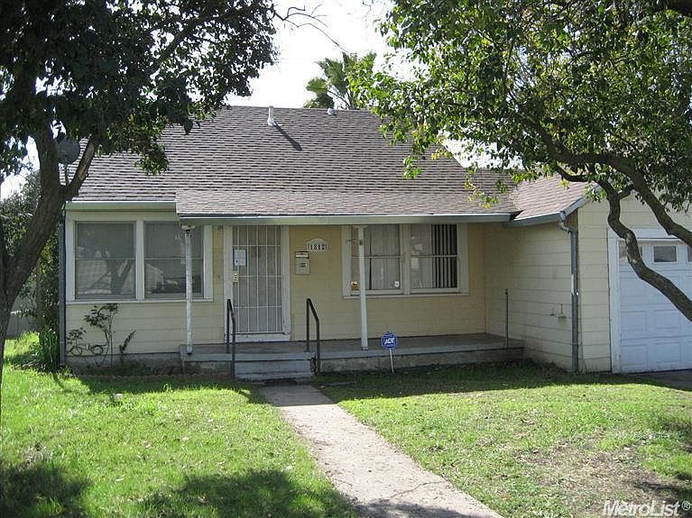 1st image of 1812 Middlefield Ave