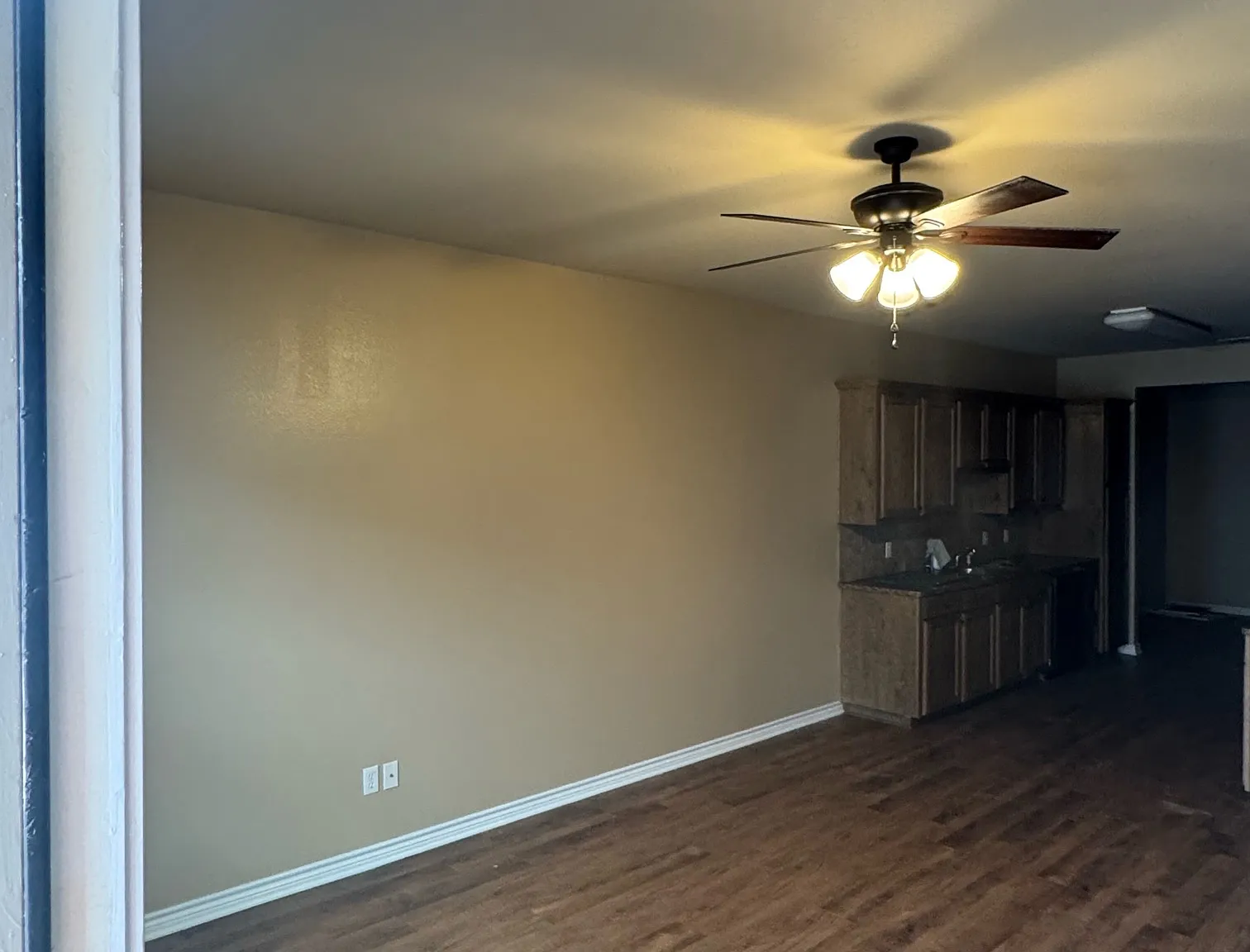 3 bed, $1,395 — Photo 3