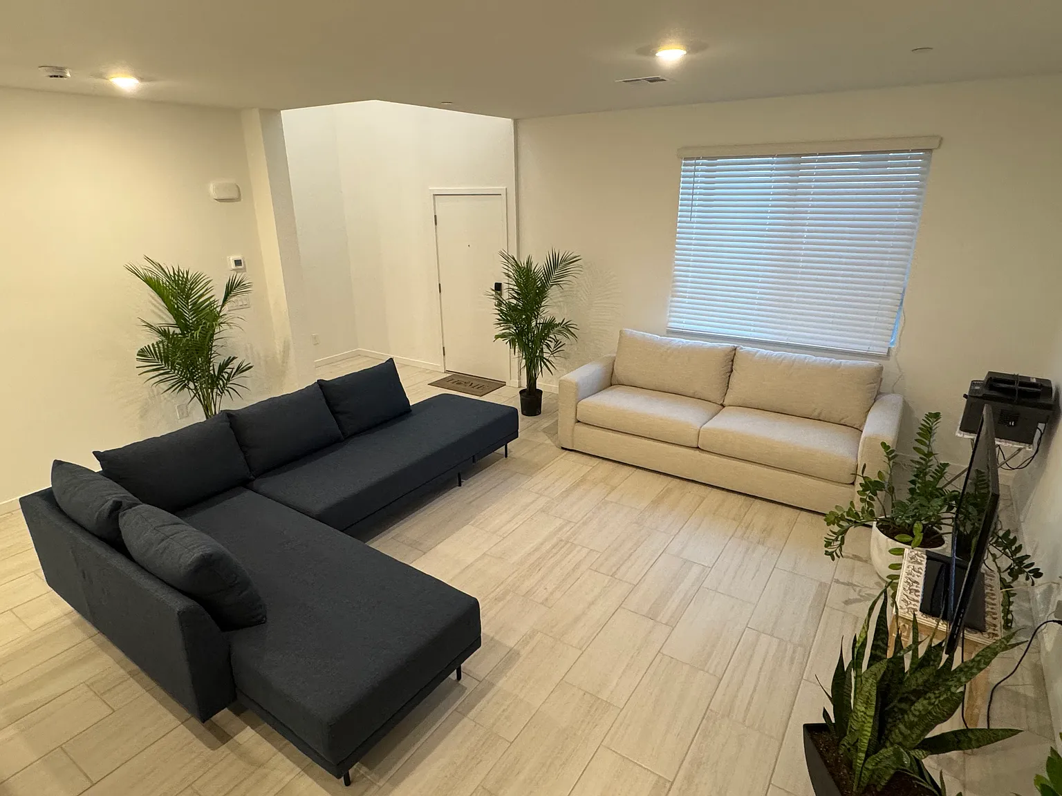 1548 Emilia Crossing Pl — Photo 4