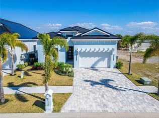 6542 Simone Shores Cir, Apollo Beach, FL 33572