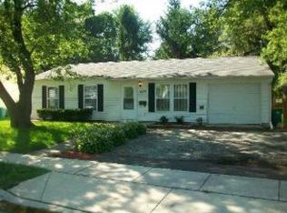 423 Montrose Dr, Romeoville, IL 60446