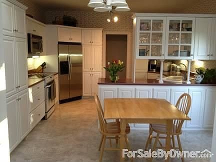 2nd image of 5801 Whispering Hills Dr