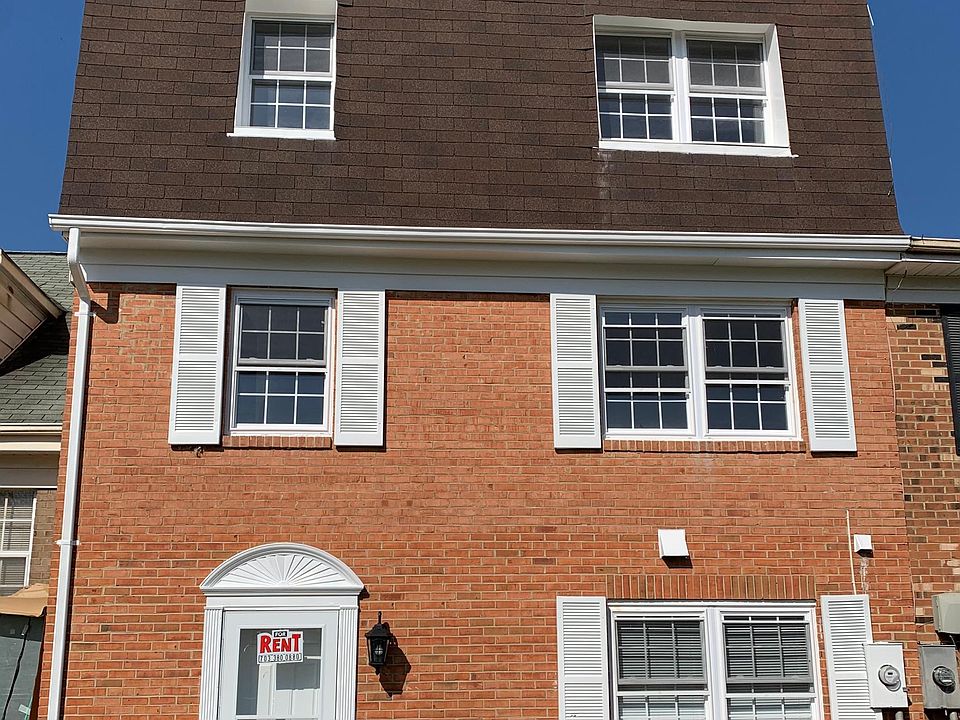1st image of 9831 Hagel Cir #D