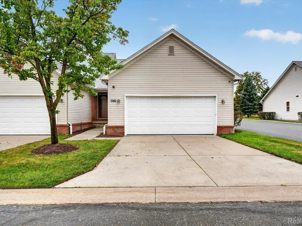 24777 Ashley Ct, Redford, MI 48239