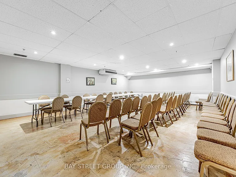 2050 Bridletowne Cir #1712 — Photo 29