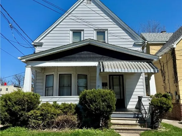 121 Domedion Ave, Buffalo, NY 14211