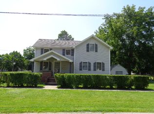 119 E Cherry St, Reading, MI 49274