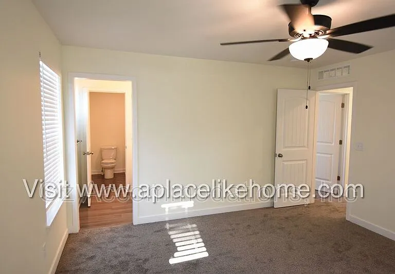 4008 NW 95th Ter — Photo 26