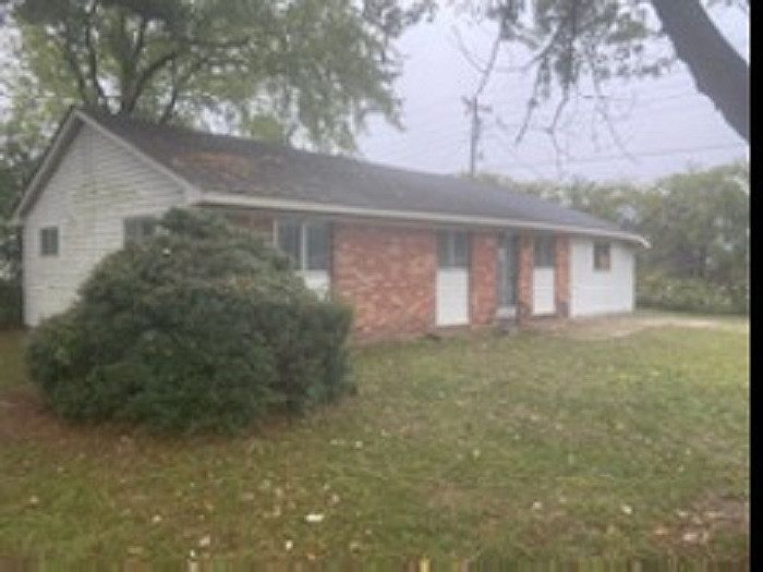 1st image of 102 S Gosnell St
