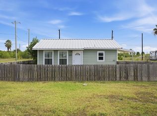 103 S Arch St, Aransas Pass, TX 78336