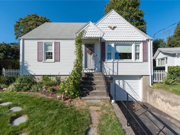 23 Scotland Rd, Cranston, RI 02920