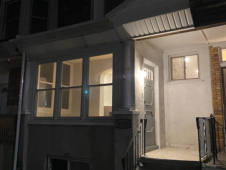 5749 Leonard St — Photo 15