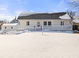 105 River St, Cambridge, IA 50046