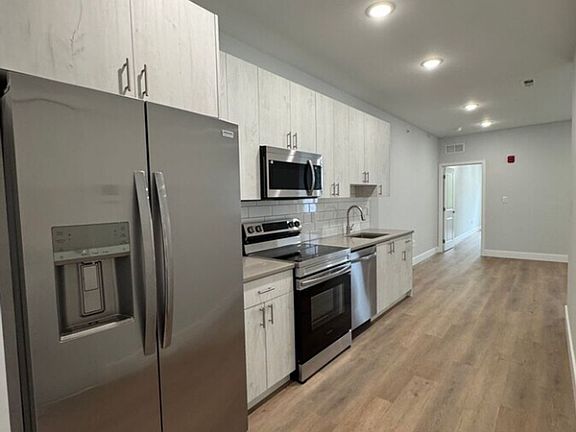 3rd image of 3215 N 13th St