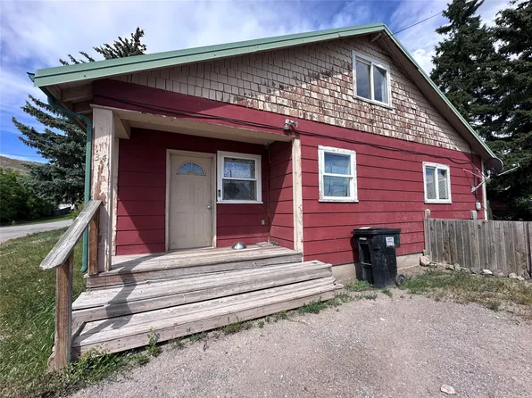 34 1st St, Drummond, MT 59832